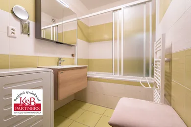 Na predaj 2-izbový byt, 64 m², Trenčín, Liptovská