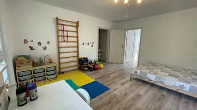 Na prenájom 3-izbový byt, 68 m², Považská Bystrica, SNP
