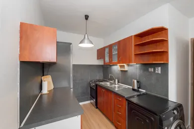 Na prenájom 2-izbový byt, 40 m², Košice-Nad jazerom, Družicová