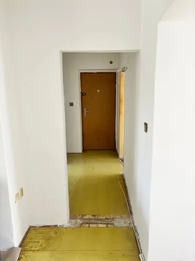 Na predaj 2-izbový byt, 50 m², Bratislava-Rača, Černockého