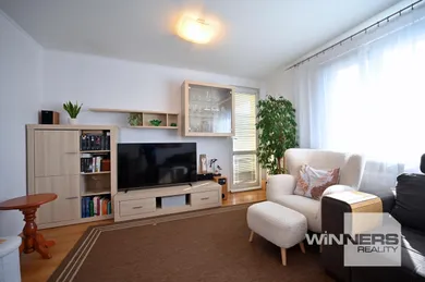 Na predaj 3-izbový byt, 66 m², Trnava, Čajkovského