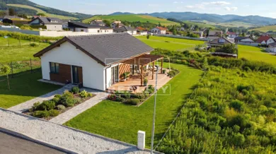 Działki na sprzedaż, Prešov · €82 500
