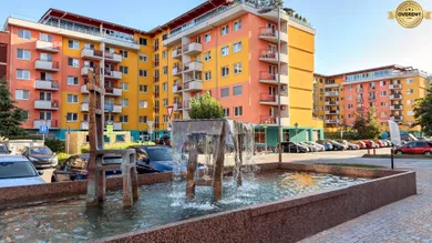 Na predaj komerčné, 520 m², Bratislava-Petržalka, Šustekova