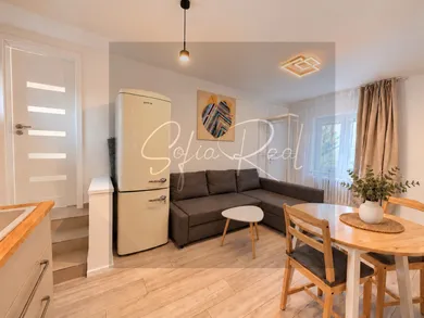 Na prenájom 2-izbový byt, 30 m², Bratislava-Staré Mesto