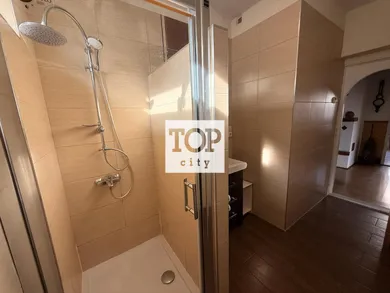 Na prenájom 2-izbový byt, 65 m², Poprad, -
