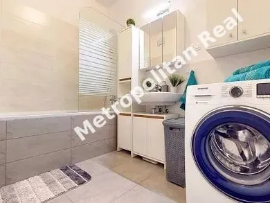 Na predaj 3-izbový byt, 69 m², Bratislava-Petržalka, Zuzany Chalupovej