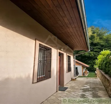 Na predaj rekreačný dom, 150 m², Ružiná