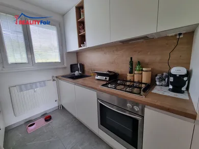 Na predaj 3-izbový byt, 70 m², Banská Bystrica, Gerlachovská