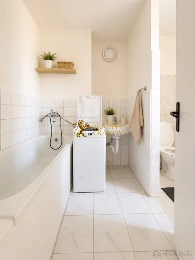 Na predaj 2-izbový byt, 60 m², Vranov nad Topľou, Školská