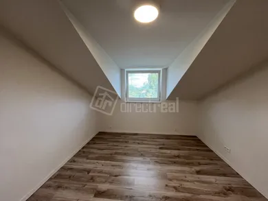 Na prenájom 2-izbový byt, 47 m², Šurany, Kostolná