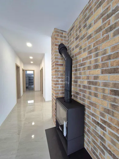 Na predaj dom, 114 m², Čakajovce