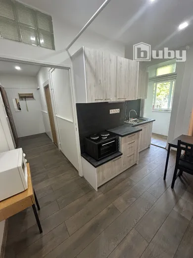 Na predaj 2-izbový byt, 60 m², Považská Bystrica, Mierová
