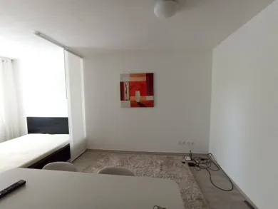Na predaj 1-izbový byt, 26 m², Pezinok, Tehelná