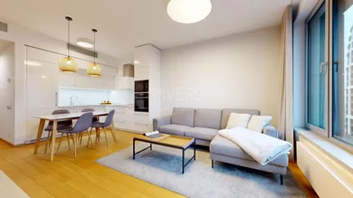 Na predaj 2-izbový byt, 46 m², Bratislava-Staré Mesto, Čulenova