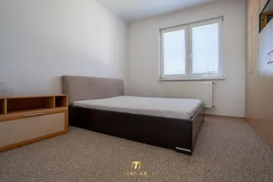 Na predaj 3-izbový byt, 59 m²