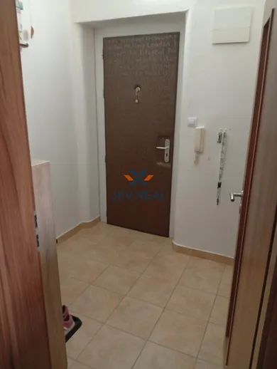 Na predaj 2-izbový byt, 56 m², Banská Bystrica, Trieda SNP