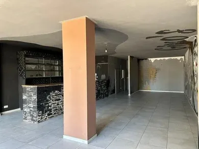 Na prenájom komerčné, 119 m², Bratislava-Petržalka