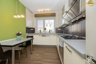Na predaj 2-izbový byt, 63 m², Považská Bystrica