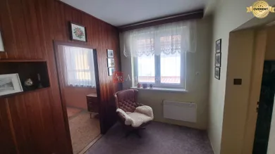Na predaj dom, 250 m², Brezno