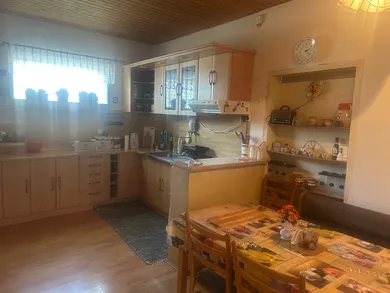 Na predaj 4-izbový dom, 170 m², Pezinok, Dobšinského
