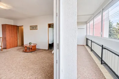 Na predaj 1-izbový byt, 30 m², Bratislava-Dúbravka, Ľuda Zúbka