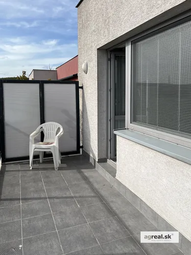 Na predaj 1-izbový byt, 31 m², Bratislava-Staré Mesto