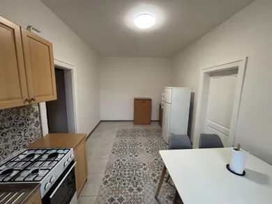 Na prenájom 1-izbový byt, 46 m², Košice-Staré Mesto, Letná
