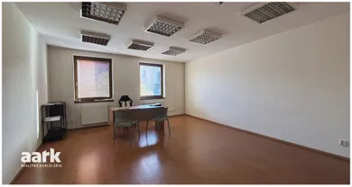 Komerčné priestory na prenájom, Trnava · €183