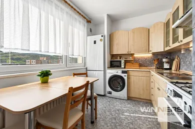 Na predaj 2-izbový byt, 54 m², Bratislava-Dúbravka, Považanova