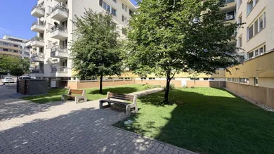 Objekty na prenájom, Bratislava-Ružinov · €50