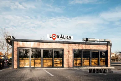 Lokale komercyjne na sprzedaż, Trnava · €75 000