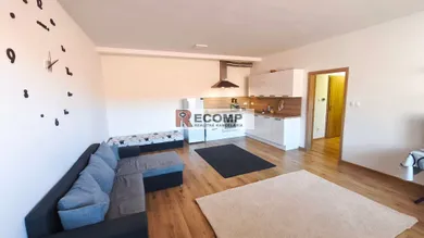 Eladó lakások, 2-szobás, Kežmarok · €157 000