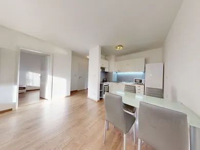 Na prenájom 2-izbový byt, 52 m², Bratislava-Staré Mesto, Blumentálska