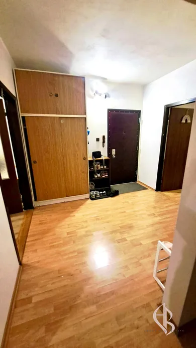 Na prenájom 3-izbový byt, 70 m², Banská Bystrica, Magurská
