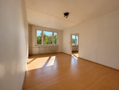 Na predaj 1-izbový byt, 41 m², Banská Bystrica, Poľná