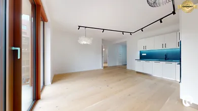 Na prenájom 2-izbový byt, 50 m², Bratislava-Ružinov, Košická