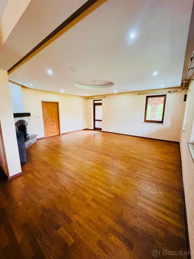 Na predaj dom, 446 m², Michalovce, Gorazda Zvonického