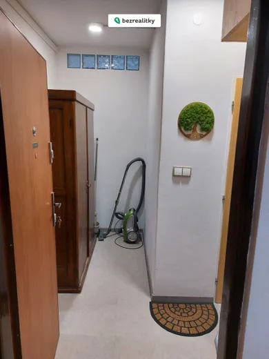 Na prenájom 1-izbový byt, 38 m², Košice-Západ