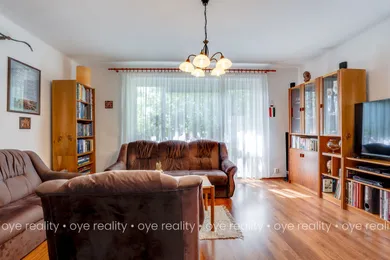 Na predaj 3-izbový byt, 77 m², Komárno, Ul. K. Nagya