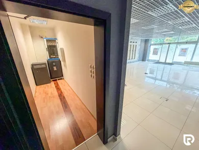 Na prenájom komerčné, 120 m², Snina, Strojárska