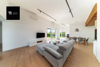 Na predaj 4-izbový dom, 107 m², Hrubý Šúr