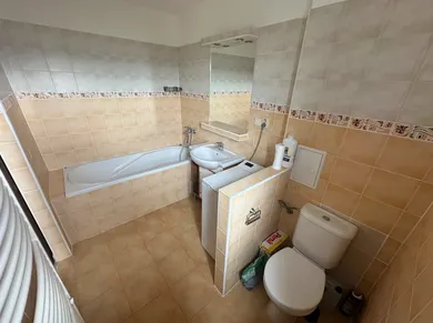 Na prenájom 2-izbový byt, 60 m², Dubnica nad Váhom, Okružná