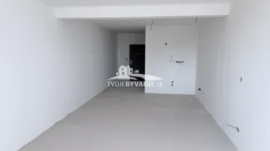 Na predaj 1-izbový byt, 41 m², Košice-Sídlisko KVP, Trieda KVP 3112
