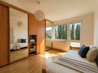 Na predaj 3-izbový byt, 68 m², Košice-Nad jazerom, Jenisejská