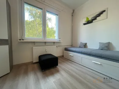Na prenájom 1-izbový byt, 14 m², Bratislava-Nové Mesto, Škultétyho