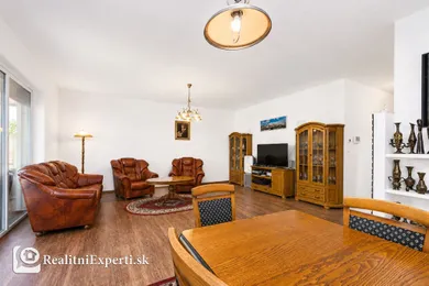 Na predaj dom, 138 m², Miloslavov, Sládkovičova ulica