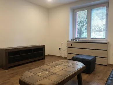 Na prenájom 2-izbový byt, 62 m², Martin, Komenského