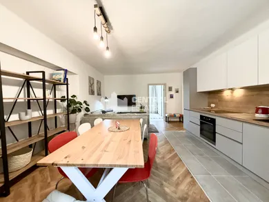 Byty na prenájom 3-izbový, Bratislava-Ružinov · €900