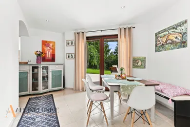 Na predaj 5-izbový dom, 140 m², Miloslavov, Slnečná
