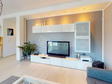 Na predaj 4-izbový byt, 98 m², Bratislava-Vrakuňa, Tymiánová